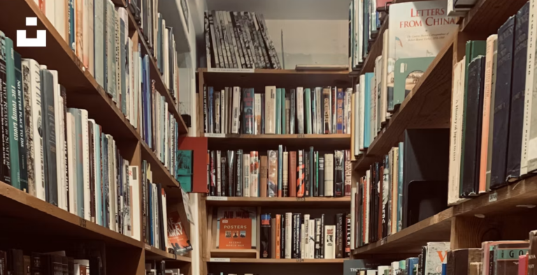 Amazon détruit des livres pour nourrir son IA Amazon détruit des livres pour nourrir son IA
