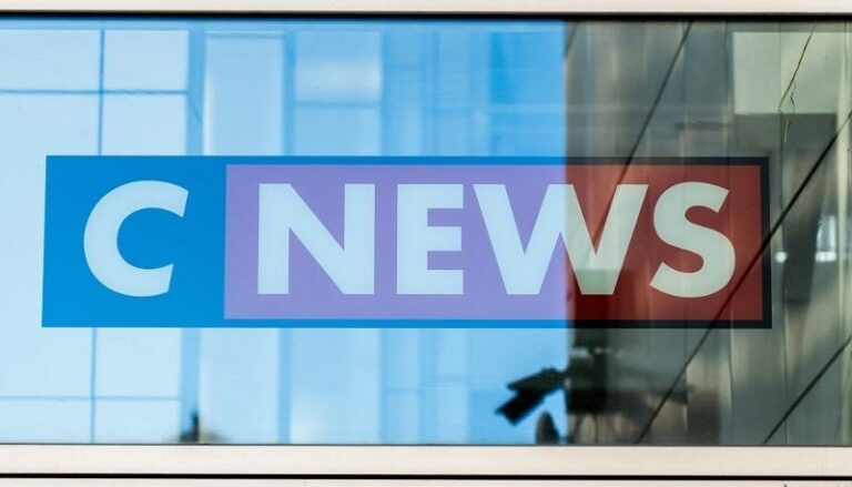 Retirer CNews de la TNT ? le cadeau parfait à Bolloré